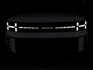 Light Bar Design Black-Out for Grille of Santa Fe (2024+up)